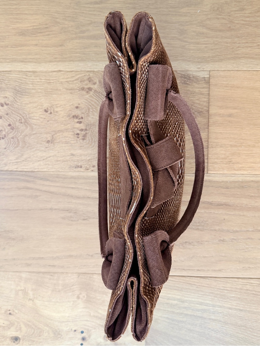 Longobardi Italian Brown Snake Embossed Leather Suede Bow Tote Bag Expandable - Picture 10 of 16